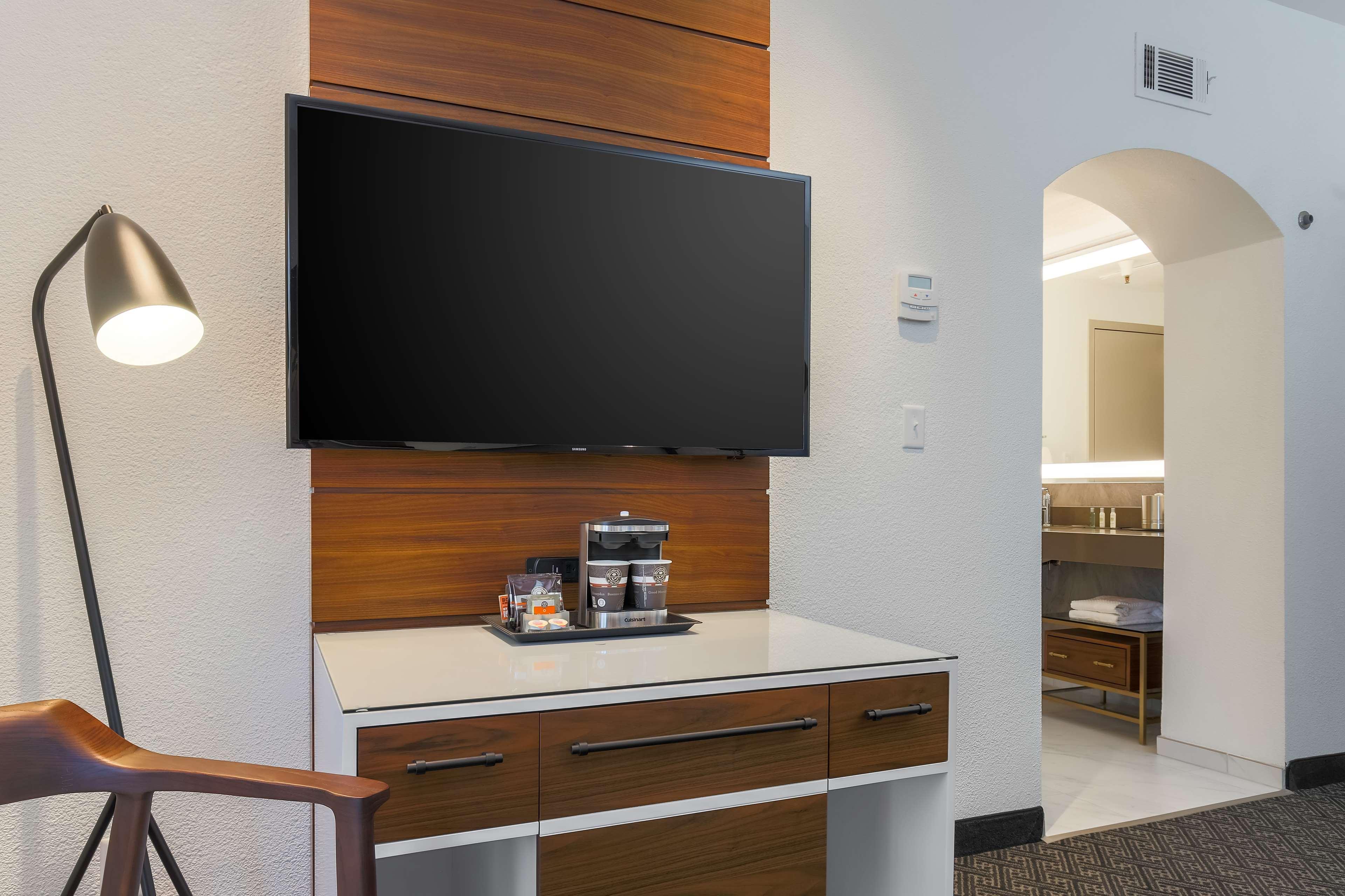 Doubletree Suites By Hilton Hotel Sacramento - Rancho Cordova Εξωτερικό φωτογραφία