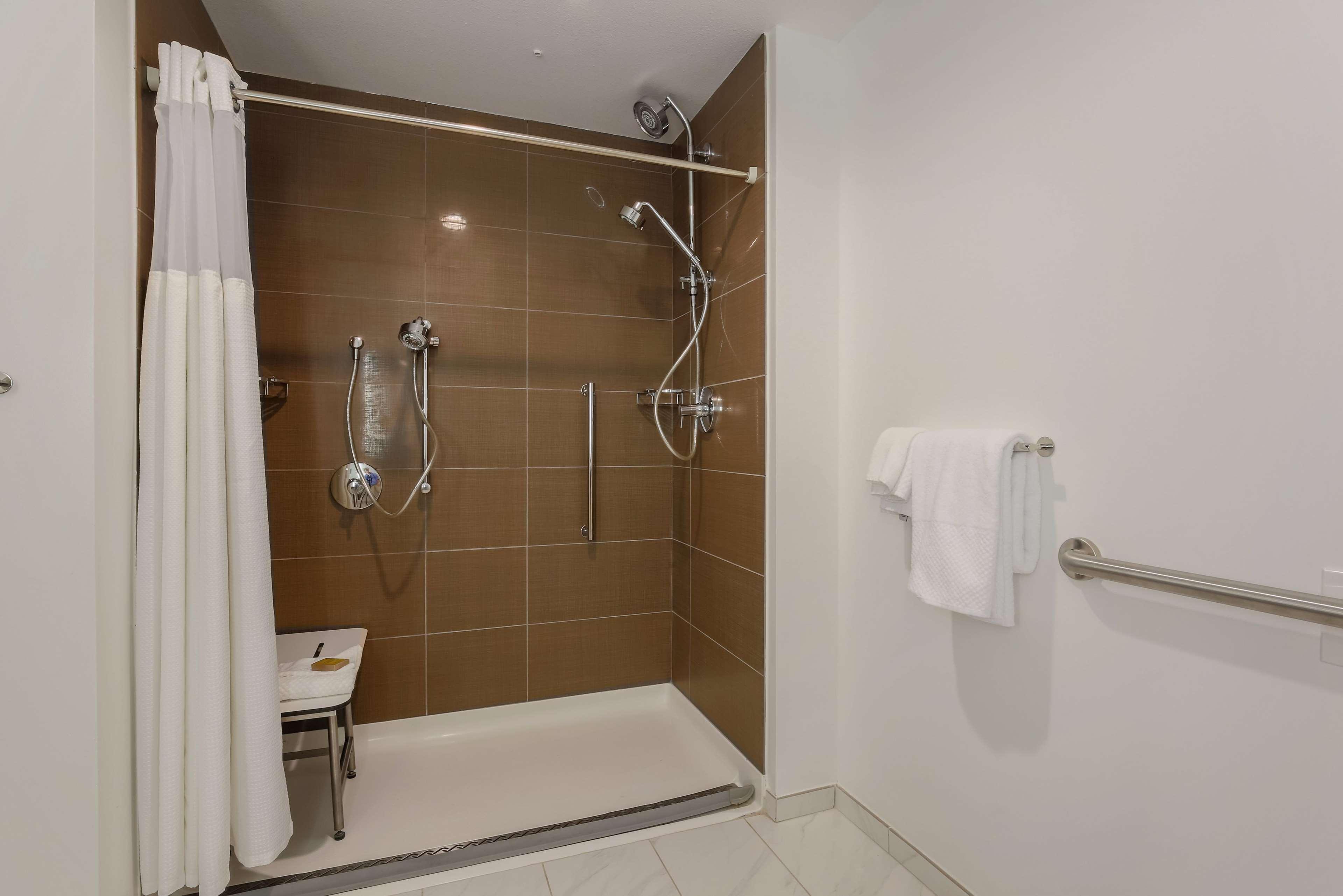 Doubletree Suites By Hilton Hotel Sacramento - Rancho Cordova Εξωτερικό φωτογραφία