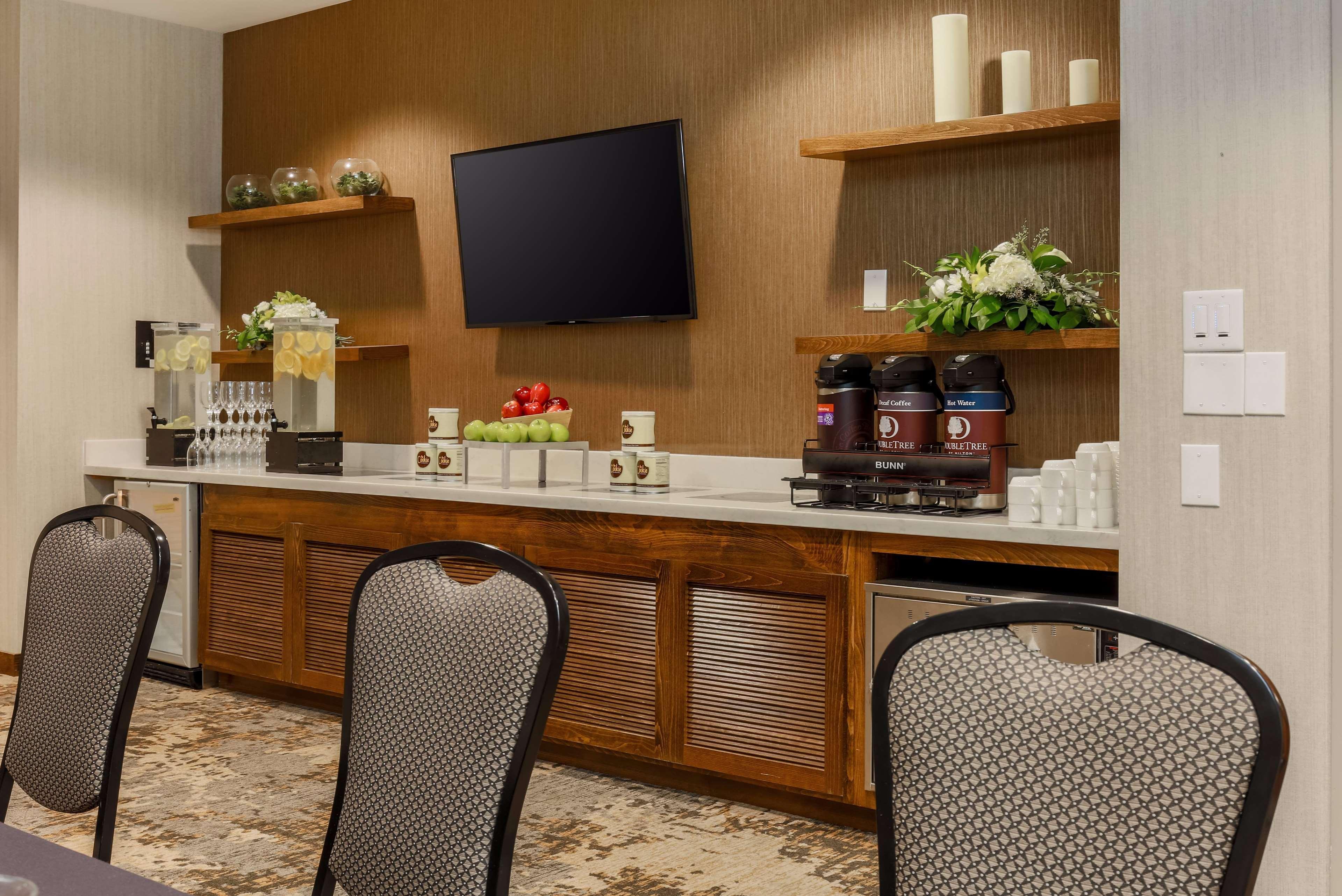 Doubletree Suites By Hilton Hotel Sacramento - Rancho Cordova Εξωτερικό φωτογραφία